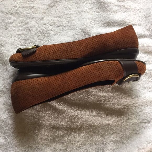 Cole Haan Shoes - Picture 3 of 8